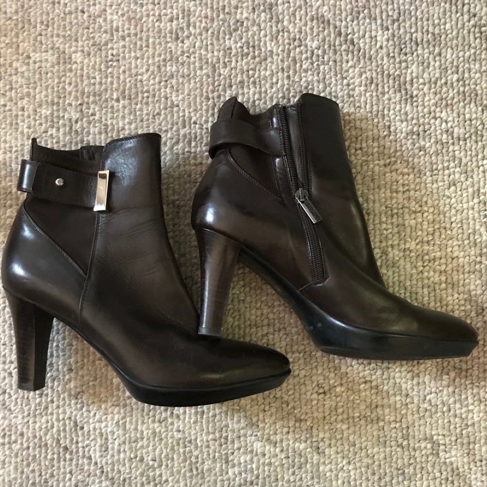 Aquatalia by Marvin K 'Royal' Bootie Espresso - Picture 4 of 5